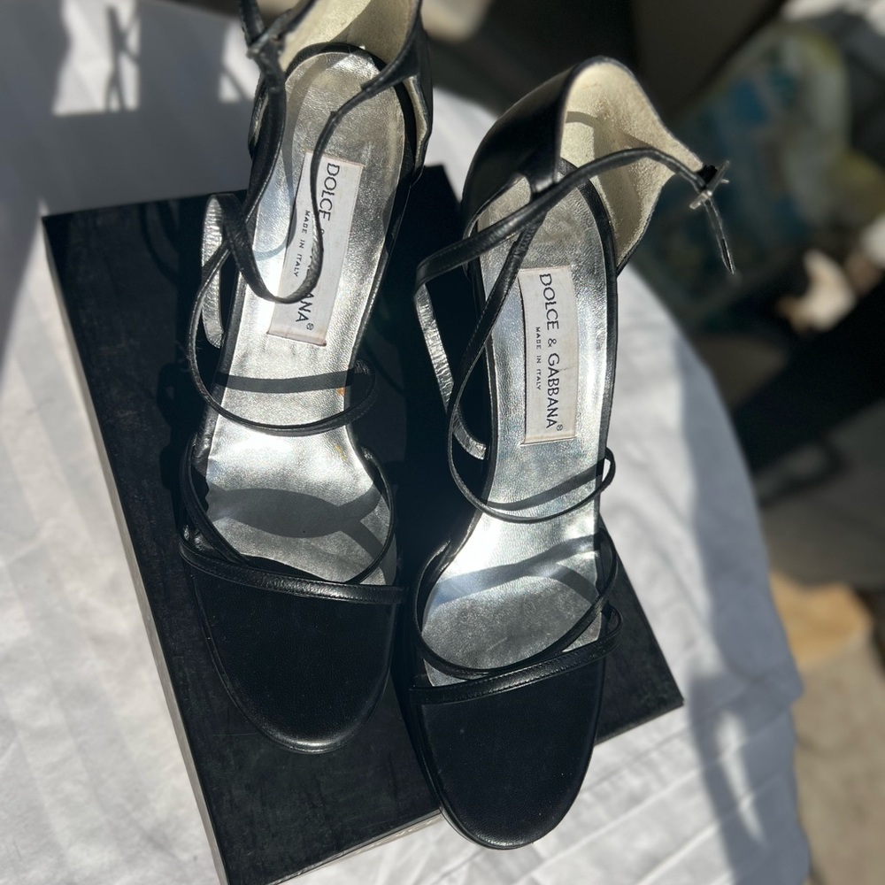 Dolce & Gabbana Elegant Black Strappy Heels